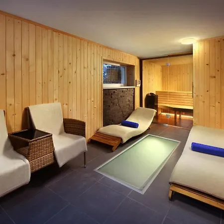 Andris Apartment
